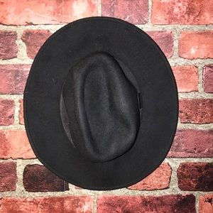 Black hat